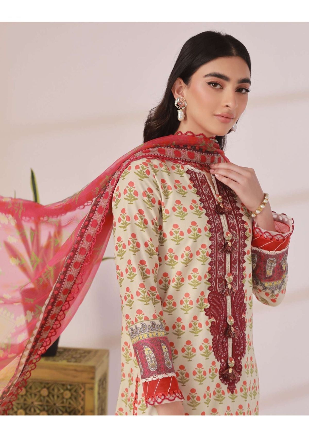 Lawn Collection - Asim Jofa - Prints - AJBP#12