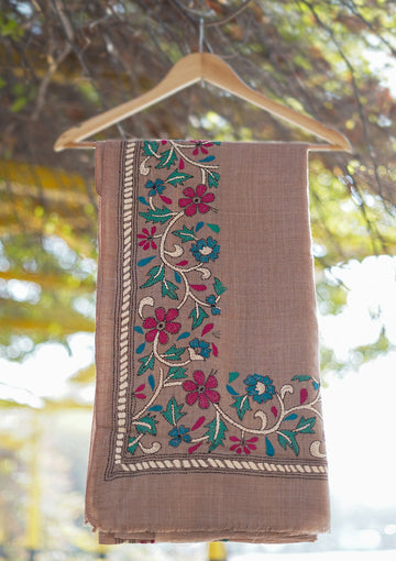 Wool Needle Work Shawl D - 29 - DT Pink