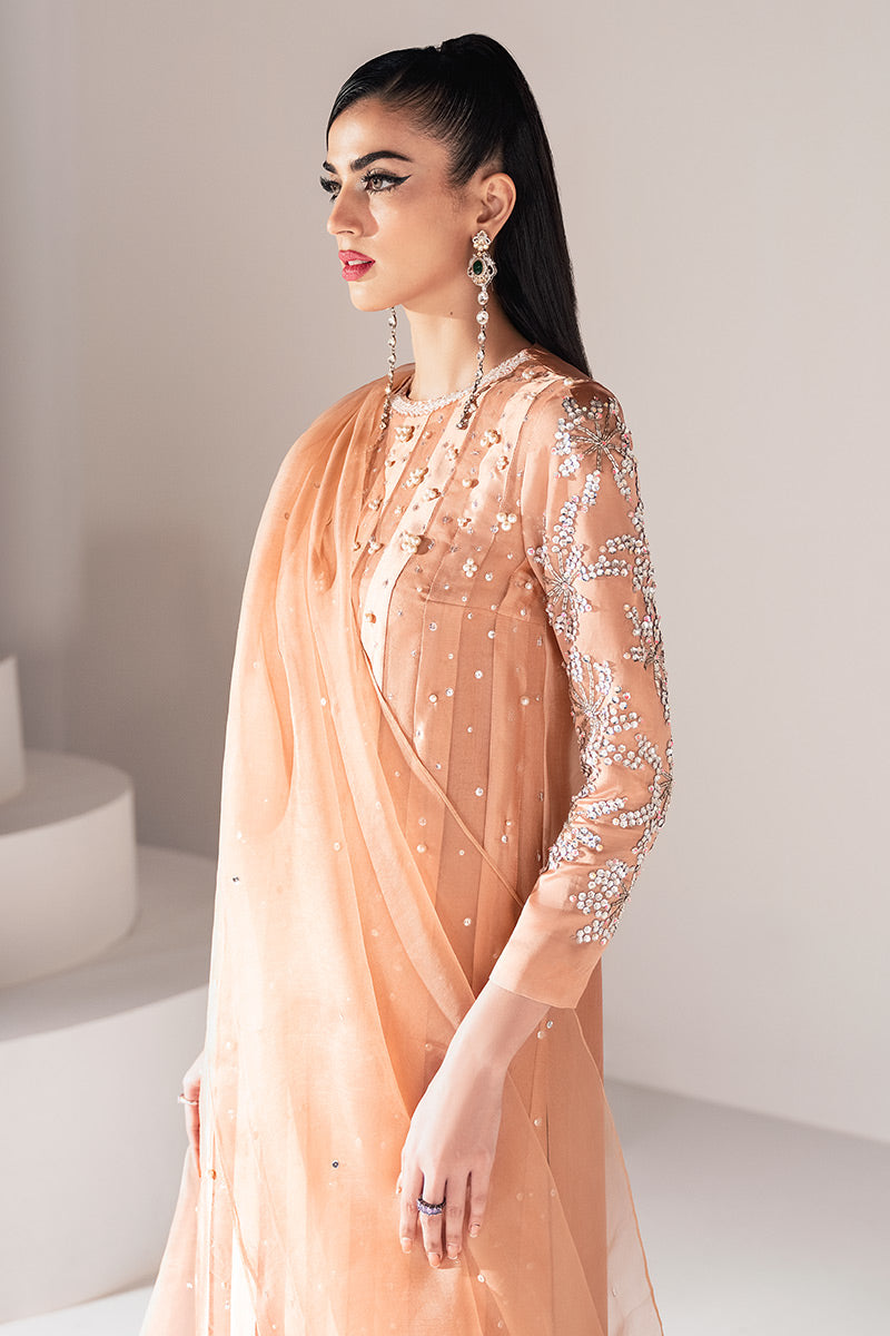 Huate Form | Luxury Pret | Avanti - Official Haute Form stockist in UK - Sakeena London