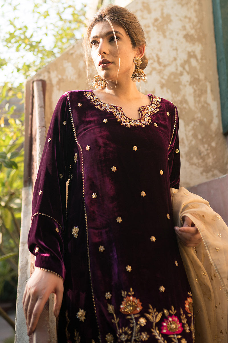 Ansab Jahangir | Bow Velvet Edit | WINTER HAZE - Official Ansab Jahangir stockist in UK - Sakeena London