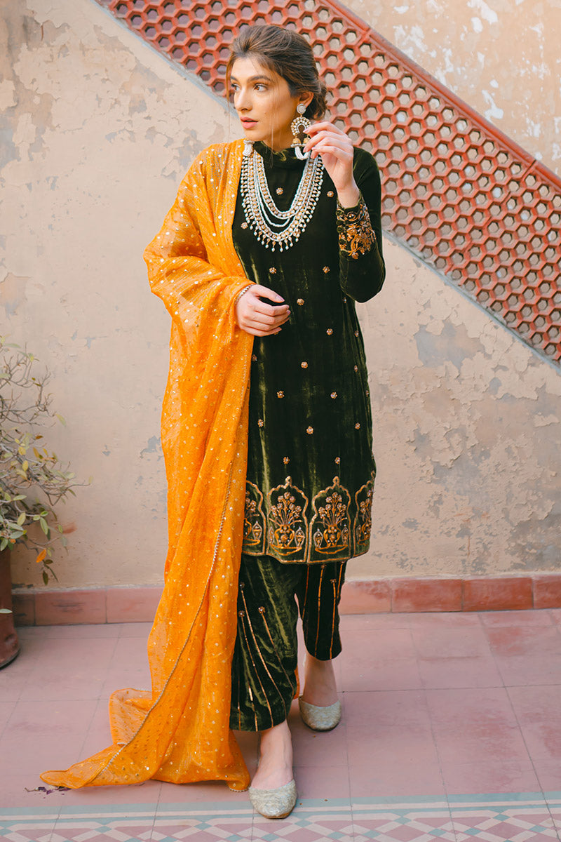 Ansab Jahangir | Bow Velvet Edit | RUSTIC HOWARD - Official Ansab Jahangir stockist in UK - Sakeena London