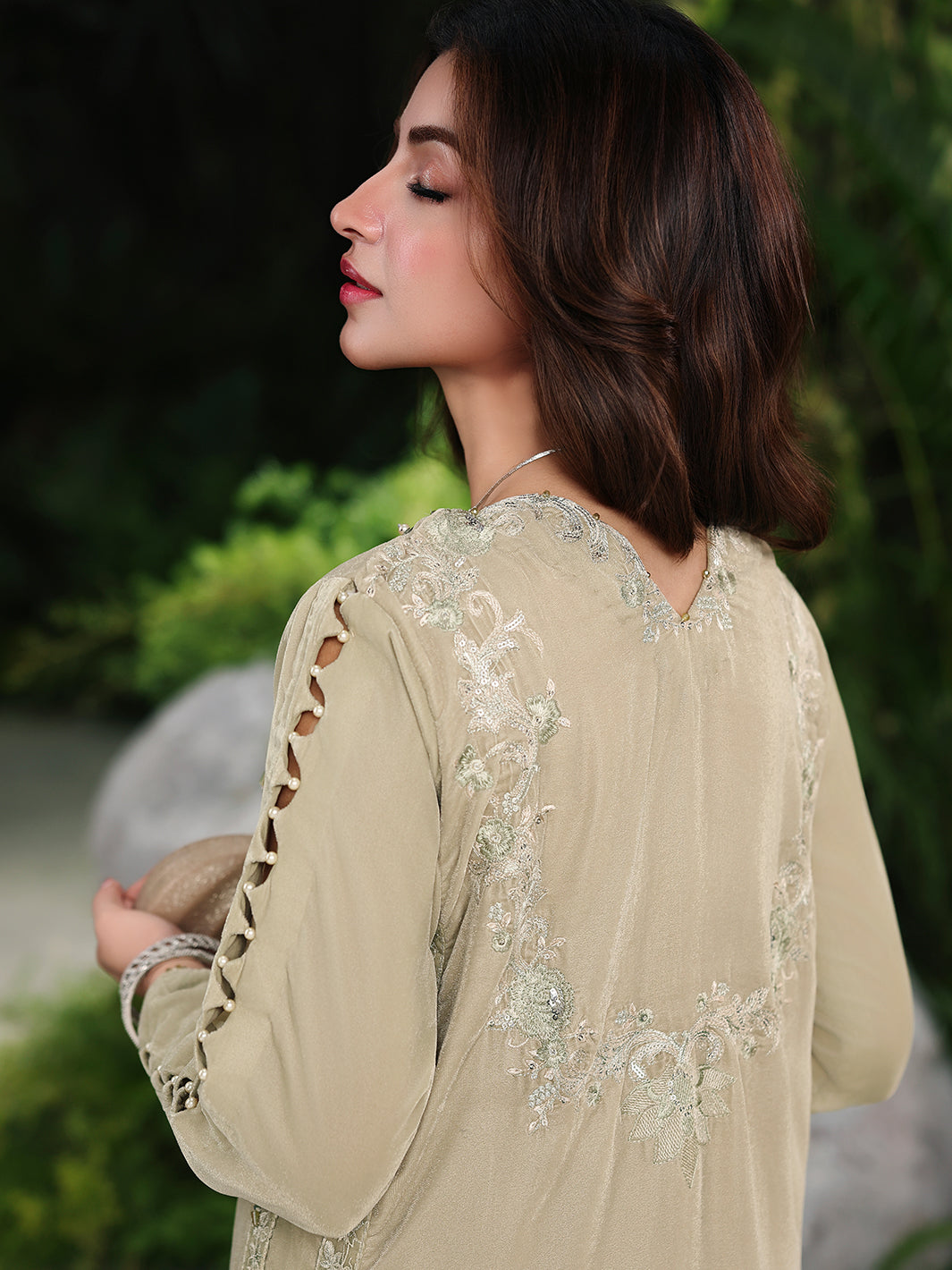 Ain | Twilight The Velvet Edit | AN-186 - Official Ain stockist in UK - Sakeena London