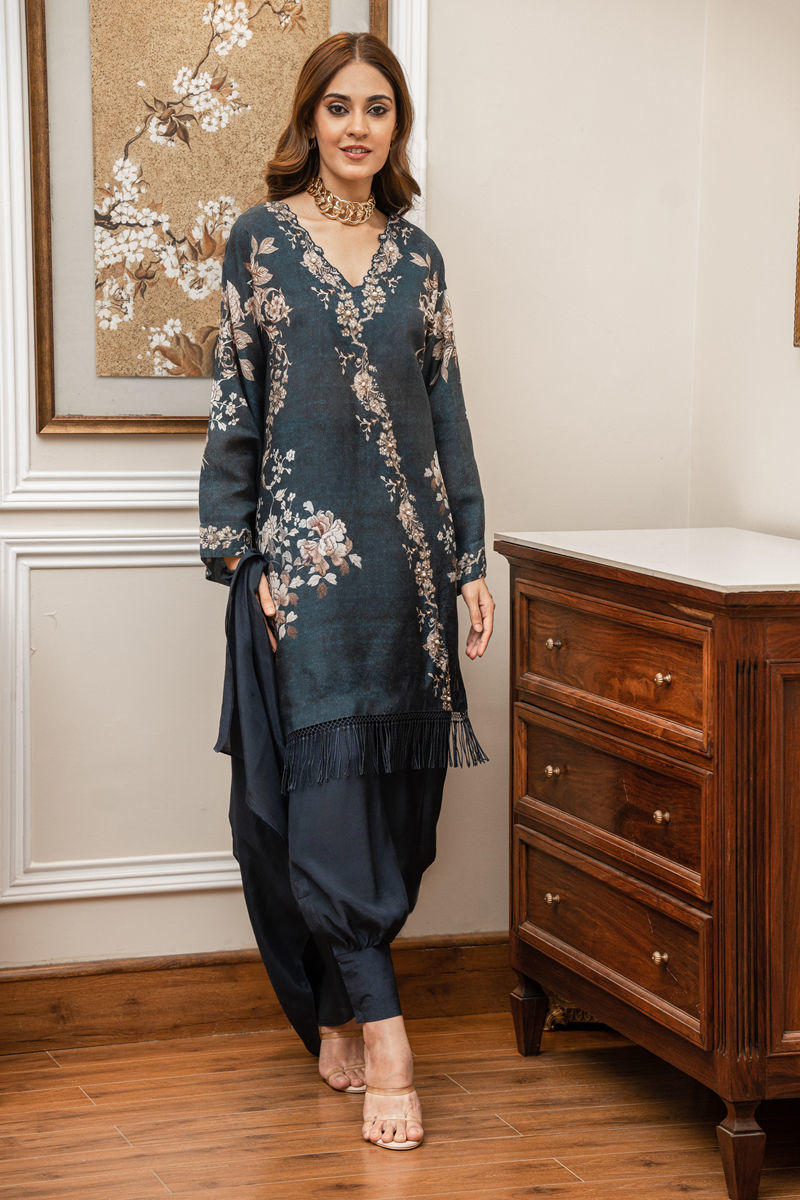 Shamaeel Ansari | Essentials 25 | TL-04 - Official Shamaeel Ansari stockist in UK - Sakeena London