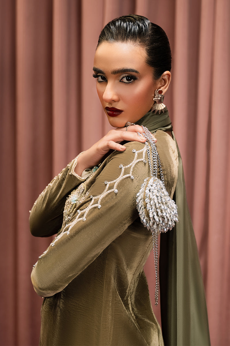 Haute Form | Rose Winter Plush | Honey Glow - Official Haute Form stockist in UK - Sakeena London