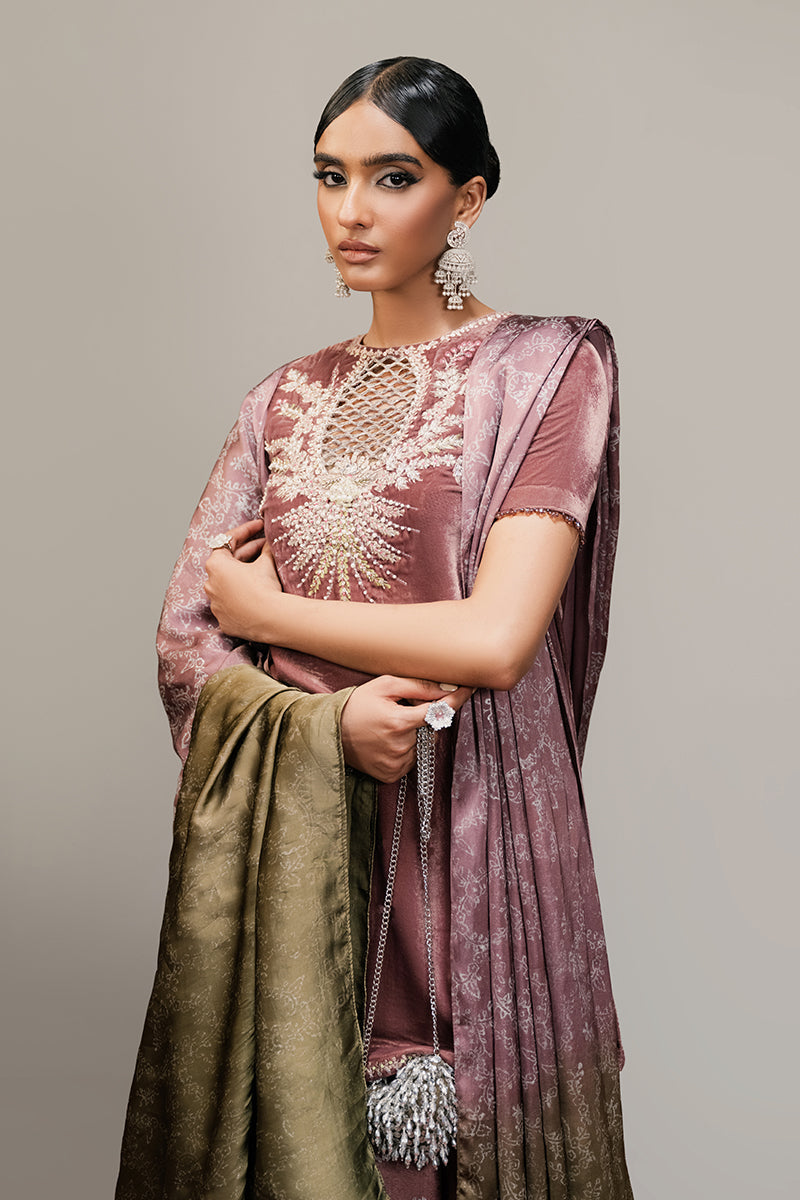 Haute Form | Rose Winter Plush | Seductress - Official Haute Form stockist in UK - Sakeena London