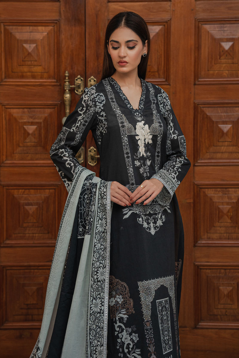Shamaeel Ansari | Gulrang Lawn | LE-04 - Official Shamaeel Ansari stockist in UK - Sakeena London