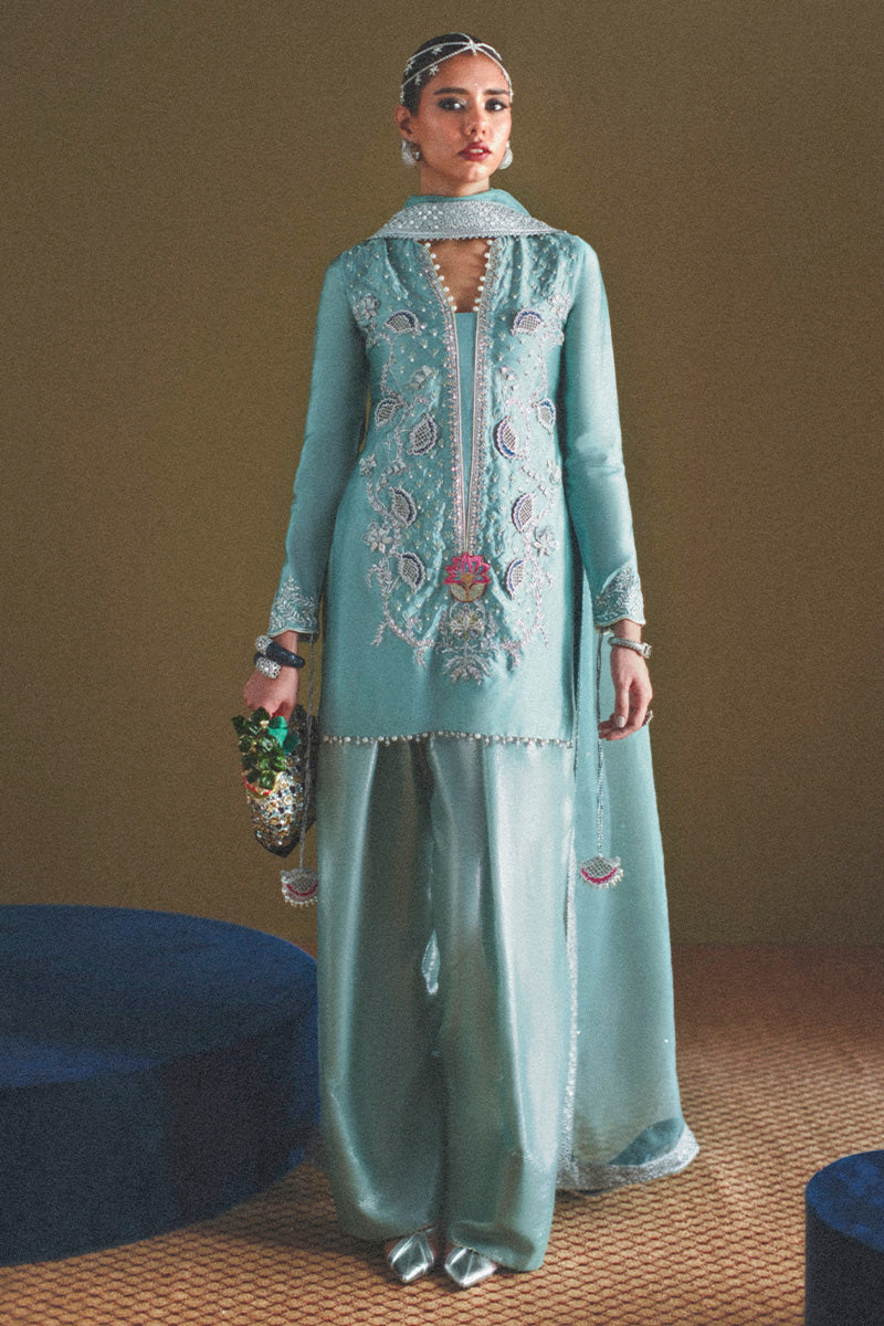 Haute Form I Dastaan Luxury Formals I Dilruba - Official Haute Form stockist in UK - Sakeena London