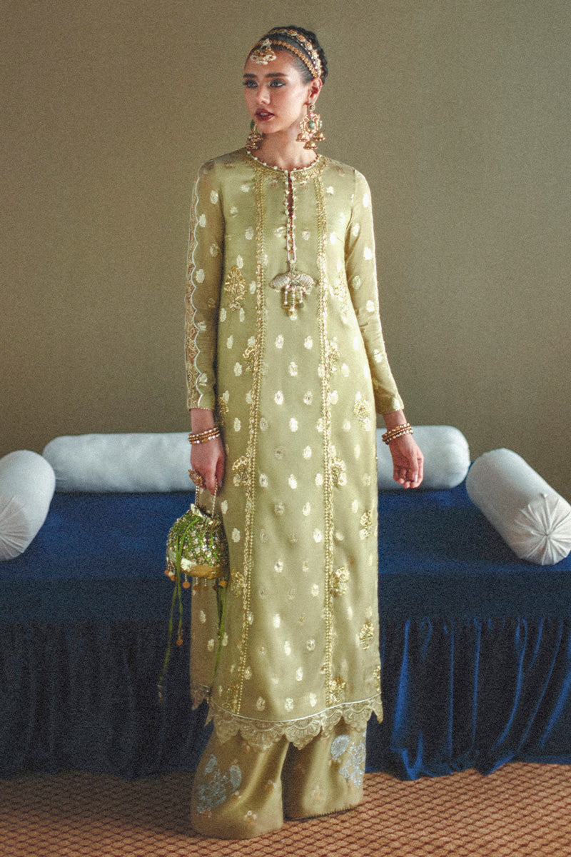 Haute Form I Dastaan Luxury Formals I Rumi - Official Haute Form stockist in UK - Sakeena London