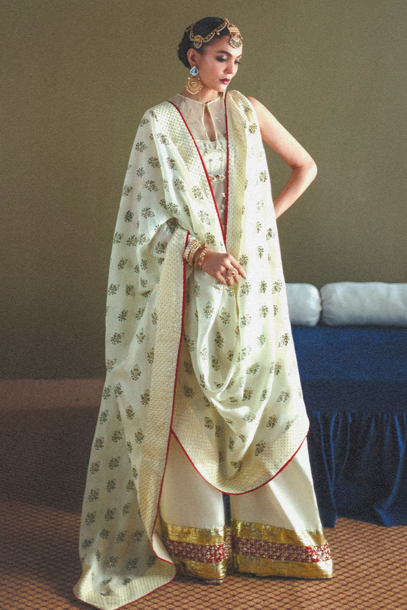 Haute Form I Dastaan Luxury Formals I Mahrani - Official Haute Form stockist in UK - Sakeena London