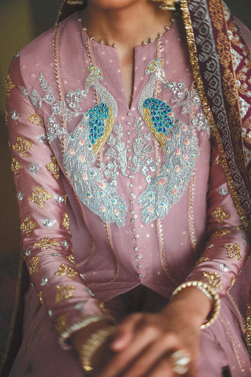 Haute Form I Dastaan Luxury Formals I Morni - Official Haute Form stockist in UK - Sakeena London