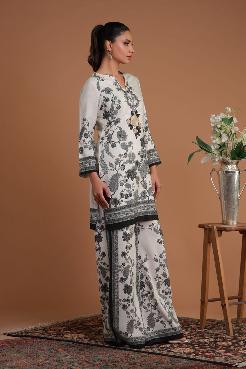 Shamaeel Ansari | Ramadan Edit 25 | RF-07 - Official Shamaeel Ansari stockist in UK - Sakeena London