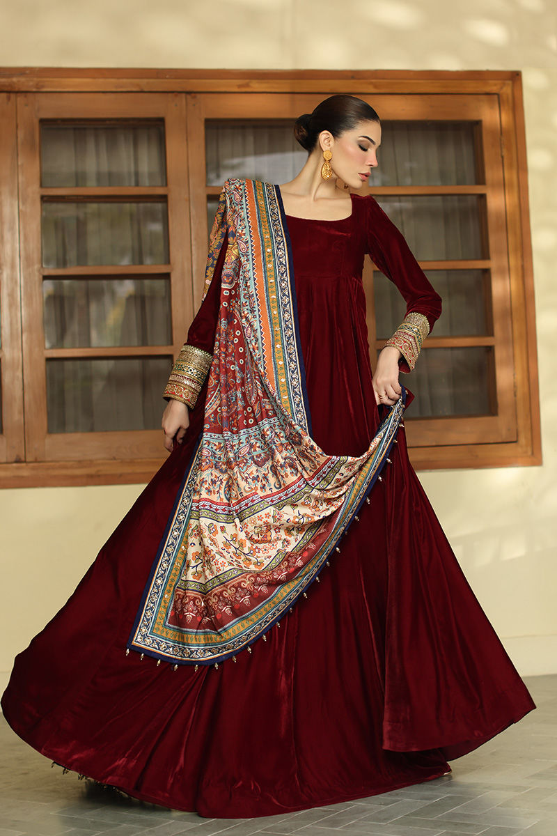 Aisha Imran | Printed Panache Velvet Shawls 25 | Maelin Velvet Shawl - Official Aisha Imran stockist in UK - Sakeena London