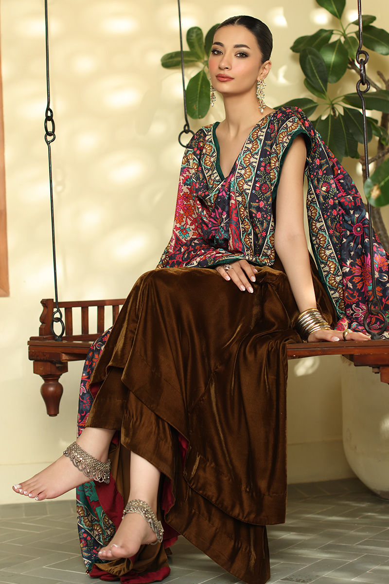 Aisha Imran | Printed Panache Velvet Shawls 25 | Inaaya Velvet Shawl - Official Aisha Imran stockist in UK - Sakeena London