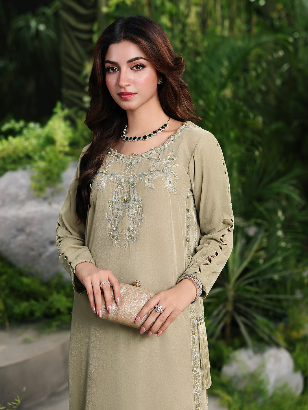 Ain | Twilight The Velvet Edit | AN-186 - Official Ain stockist in UK - Sakeena London