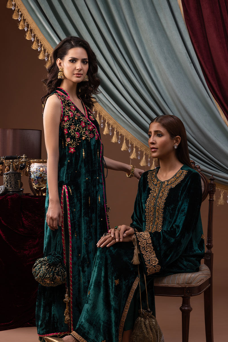 Ansab Jahangir | Bow Velvet Edit | FREYA - Official Ansab Jahangir stockist in UK - Sakeena London