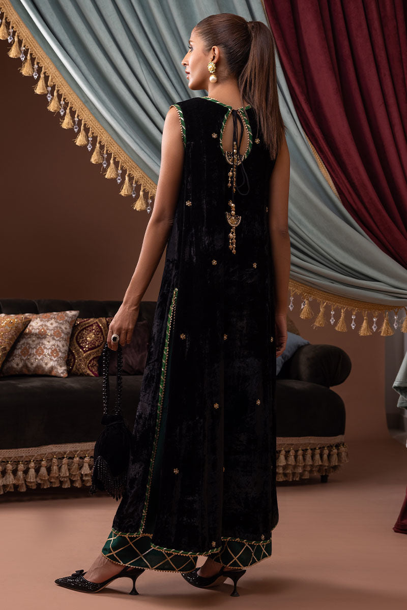 Ansab Jahangir | Bow Velvet Edit | DAPHNE - Official Ansab Jahangir stockist in UK - Sakeena London