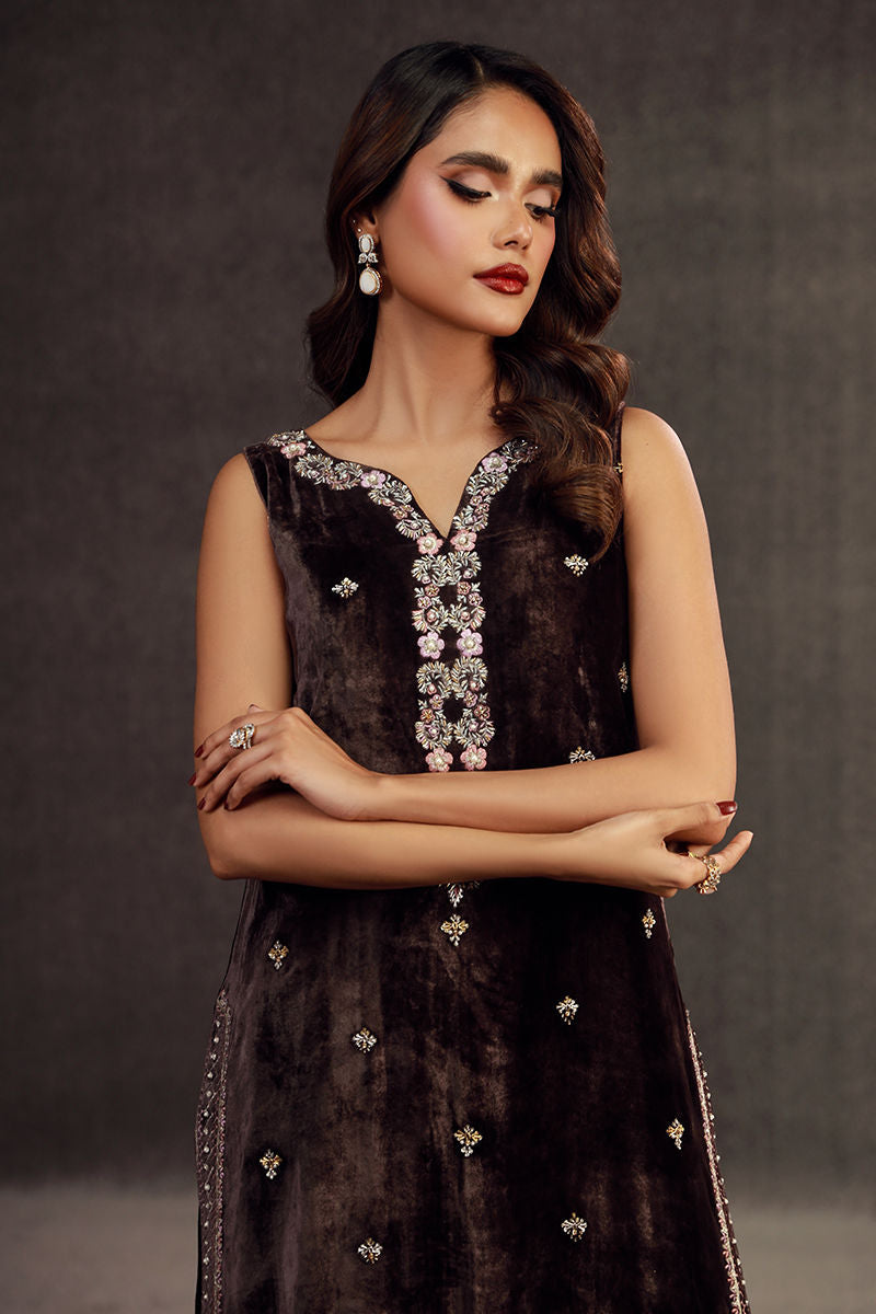 Fatima Khan | Anan Velvet Edit | Ilham - Official Fatima Khan stockist in UK - Sakeena London