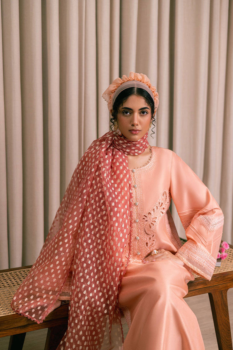 MNR | Chaye Coffee Luxury Pret | Peach Delight - Official MNR stockist in UK - Sakeena London