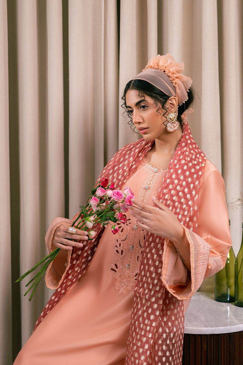 MNR | Chaye Coffee Luxury Pret | Peach Delight - Official MNR stockist in UK - Sakeena London