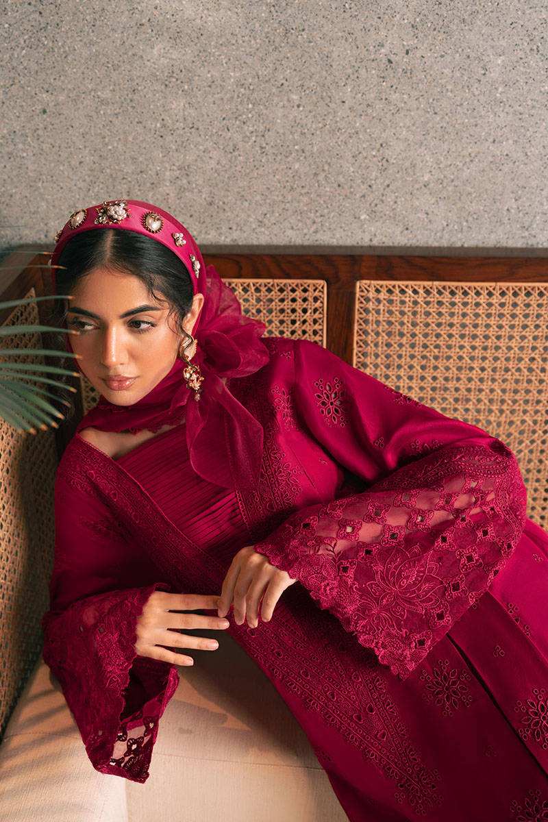 MNR | Chaye Coffee Luxury Pret | Garnet Glow - Official MNR stockist in UK - Sakeena London