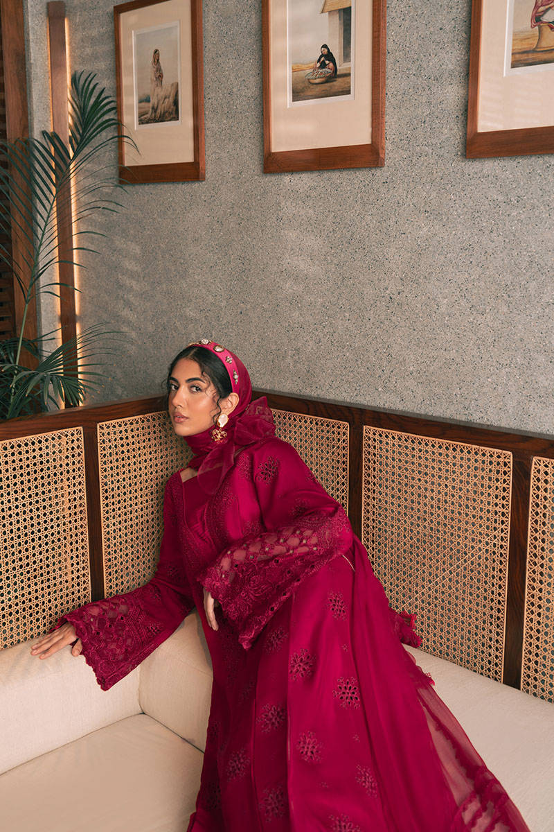 MNR | Chaye Coffee Luxury Pret | Garnet Glow - Official MNR stockist in UK - Sakeena London