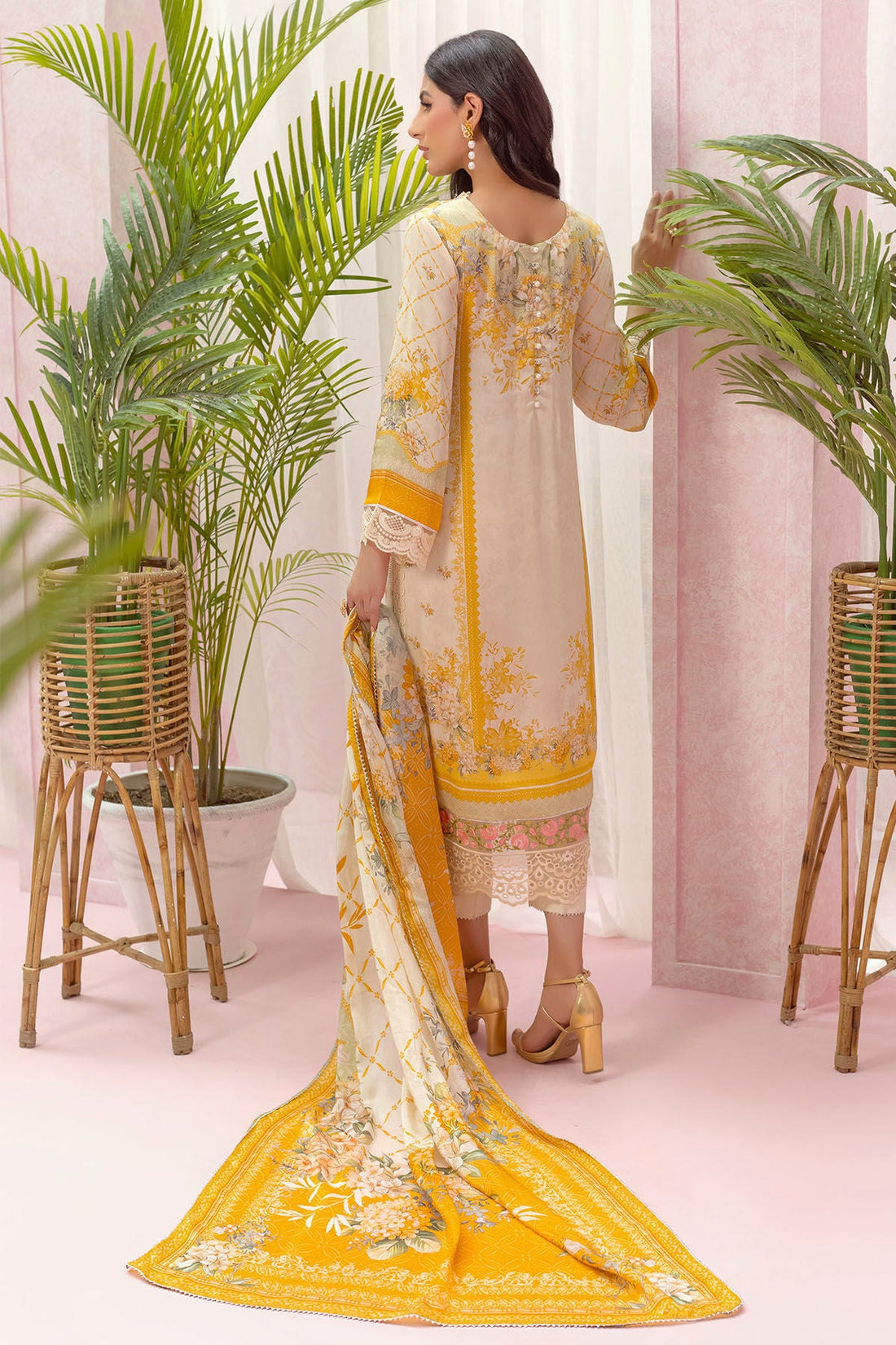 Annus Abrar | Luxe Silk Pret | NOEMIE - Official Annus Abrar stockist in UK - Sakeena London