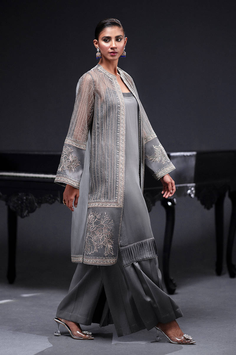 MNR | Chai Coffee Luxury Pret | Grey Eminance - Official MNR stockist in UK - Sakeena London