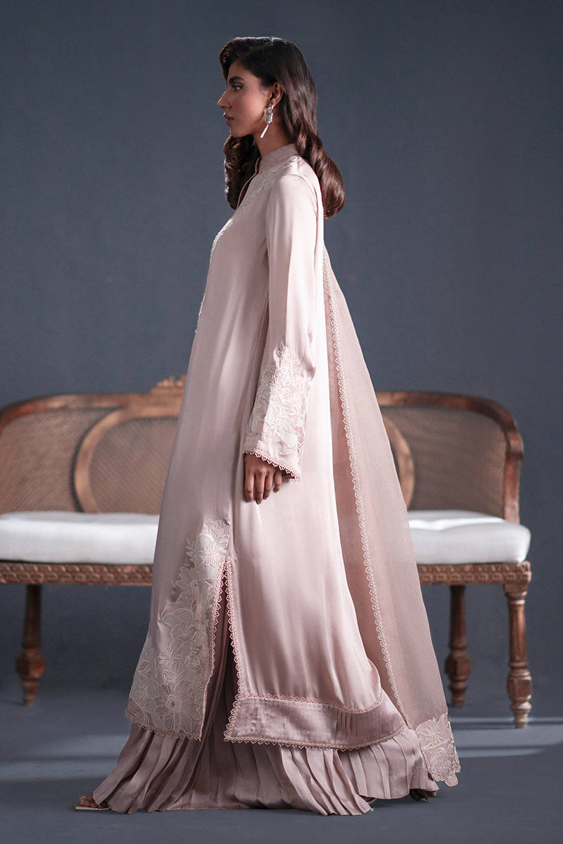 MNR | Chai Coffee Luxury Pret | Tea Rose - Official MNR stockist in UK - Sakeena London