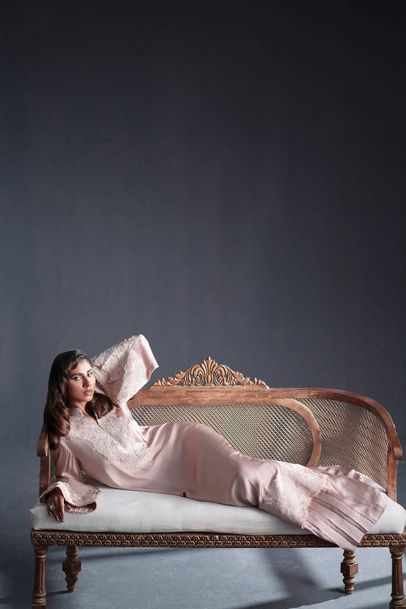 MNR | Chai Coffee Luxury Pret | Tea Rose - Official MNR stockist in UK - Sakeena London