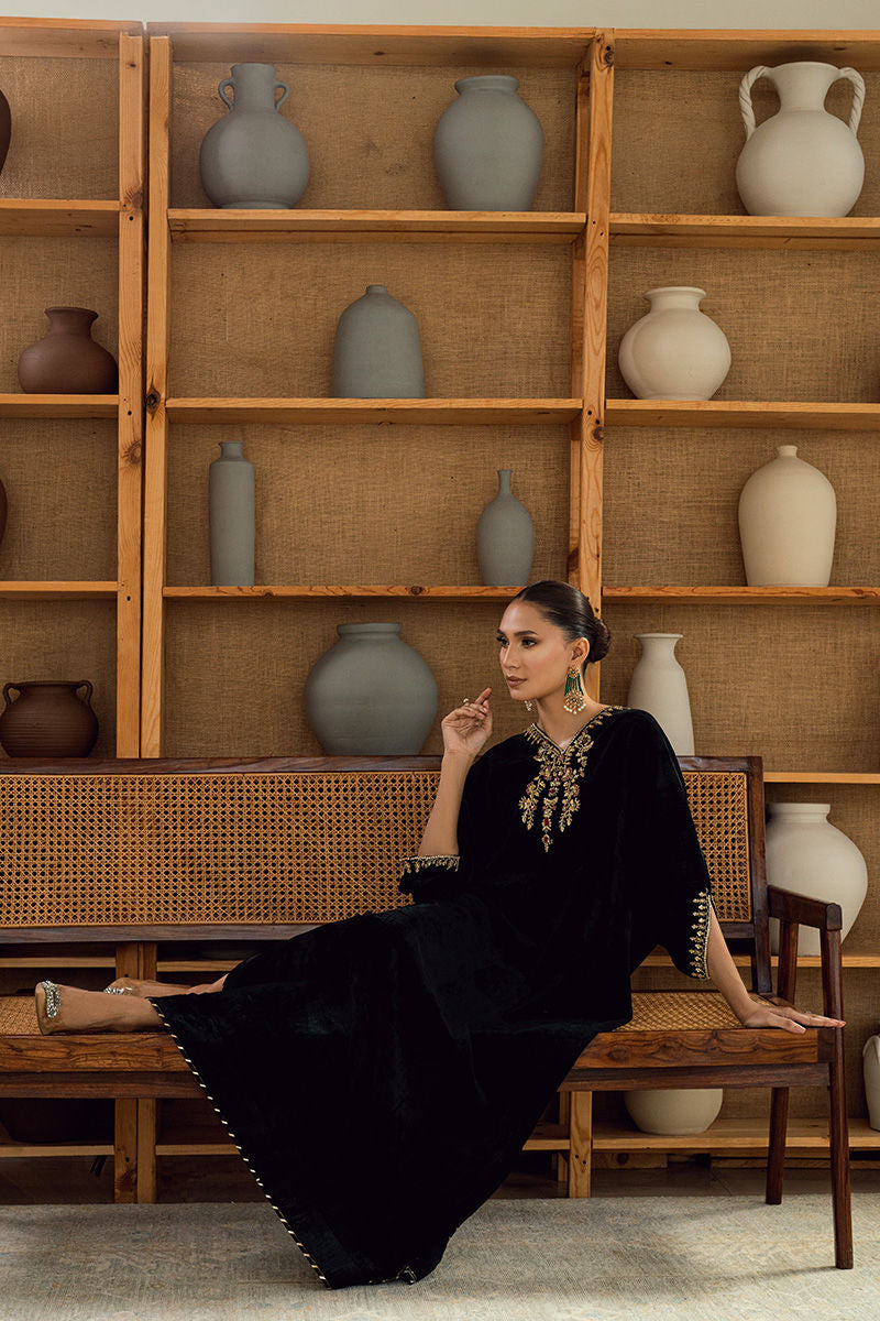 Fatima Khan | Warm Whisper Velvet 25 | Noir Eclat - Official Fatima Khan stockist in UK - Sakeena London