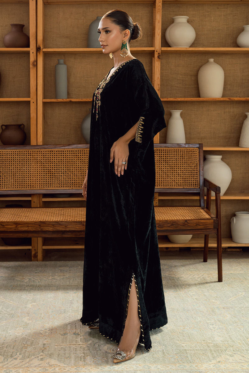 Fatima Khan | Warm Whisper Velvet 25 | Noir Eclat - Official Fatima Khan stockist in UK - Sakeena London