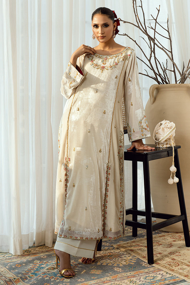 Fatima Khan | Warm Whisper Velvet 25 | Golden Grace - Official Fatima Khan stockist in UK - Sakeena London