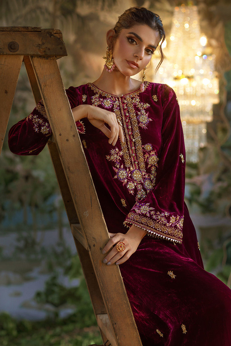 Ansab Jahangir | Bow Velvet Edit | JULIANA - Official Ansab Jahangir stockist in UK - Sakeena London
