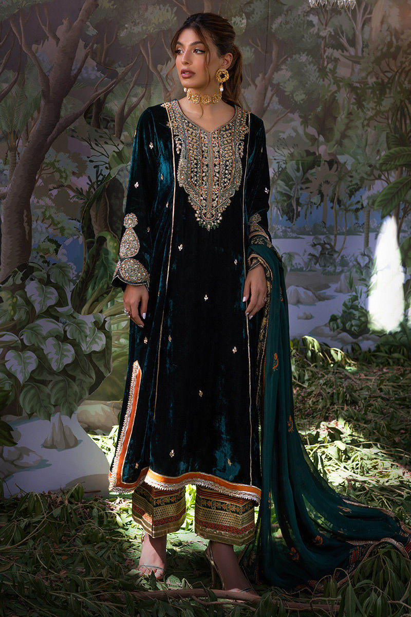 Ansab Jahangir | Bow Velvet Edit | ESMERALDA - Official Ansab Jahangir stockist in UK - Sakeena London