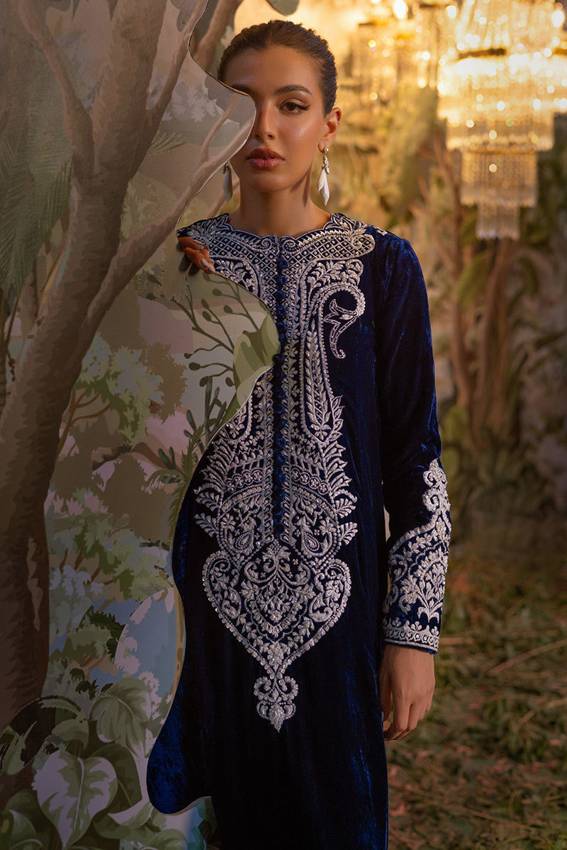 Ansab Jahangir | Bow Velvet Edit | ISALINA - Official Ansab Jahangir stockist in UK - Sakeena London