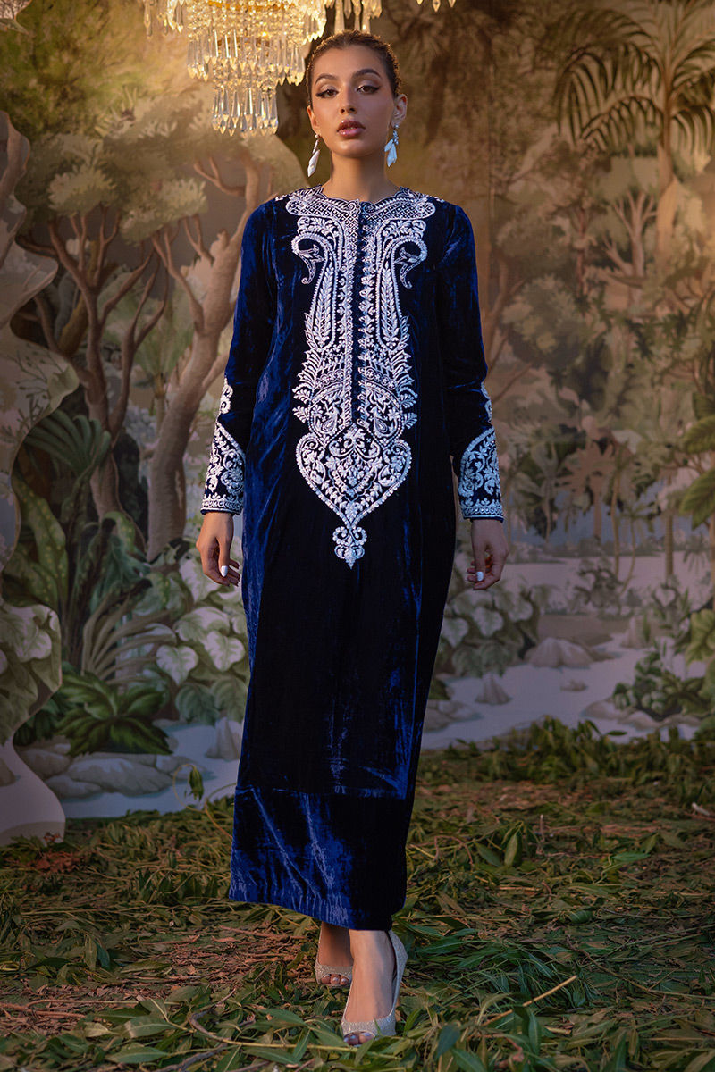 Ansab Jahangir | Bow Velvet Edit | ISALINA - Official Ansab Jahangir stockist in UK - Sakeena London