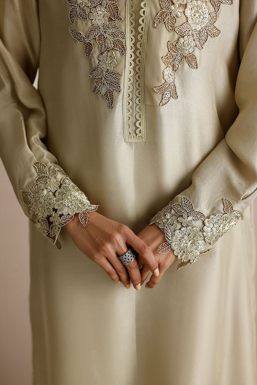 Deepak Perwani | Lilah Silk Edit 24 | KUT281 - Official Deepak Perwani stockist in UK - Sakeena London