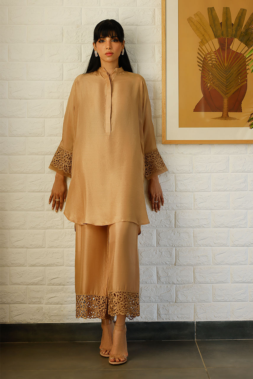 Deepak Perwani | Lilah Silk Edit 24 | KUT276 - Official Deepak Perwani stockist in UK - Sakeena London