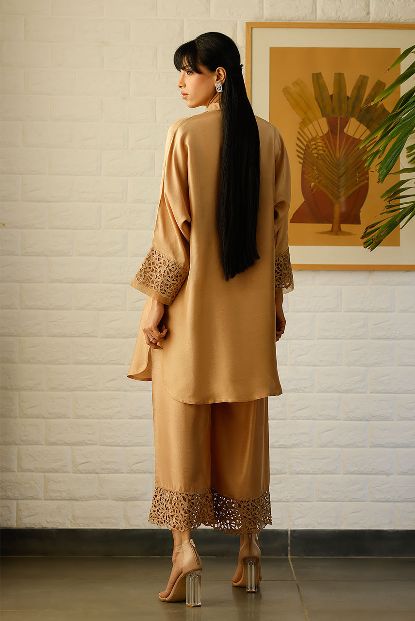 Deepak Perwani | Lilah Silk Edit 24 | KUT276 - Official Deepak Perwani stockist in UK - Sakeena London