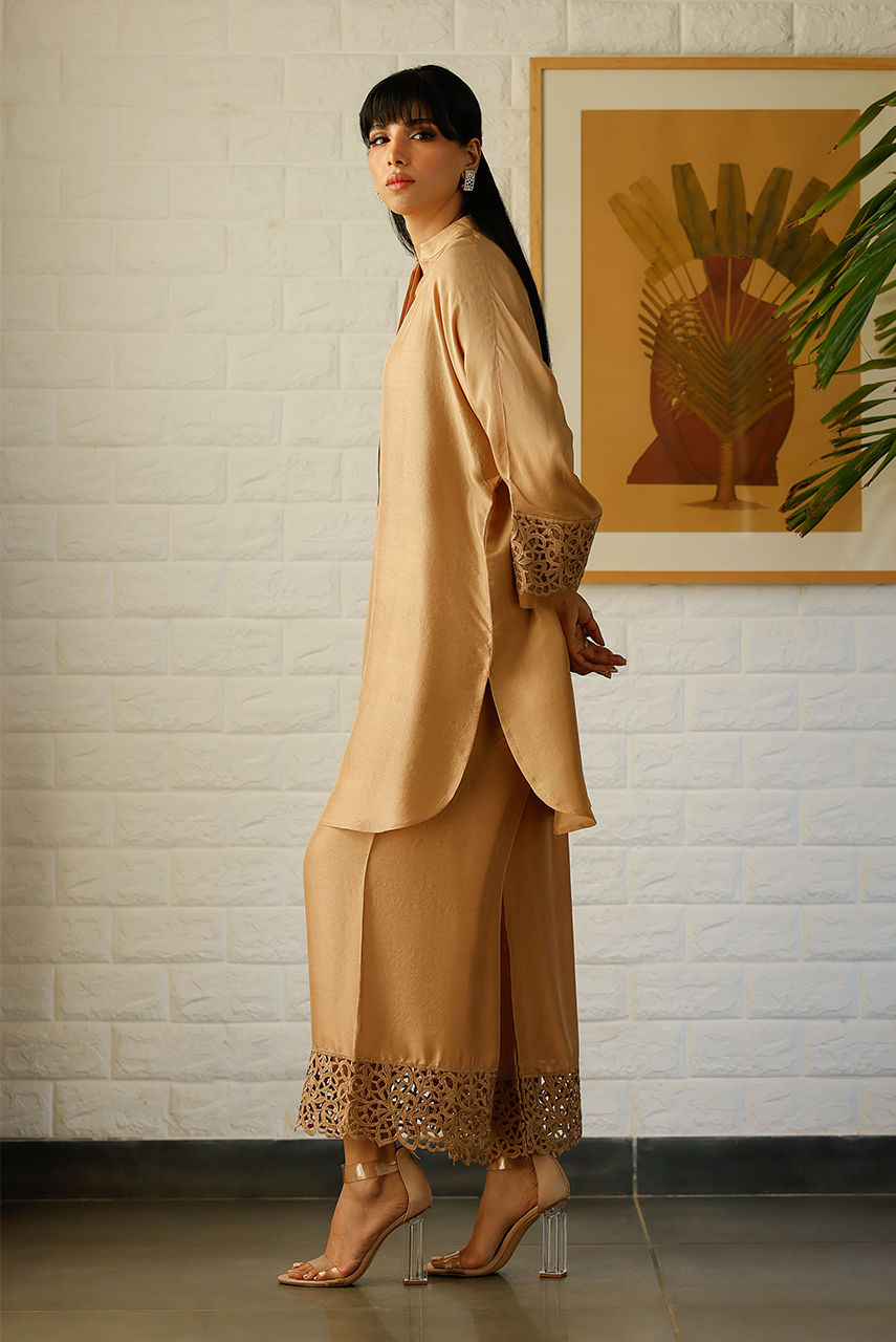 Deepak Perwani | Lilah Silk Edit 24 | KUT276 - Official Deepak Perwani stockist in UK - Sakeena London