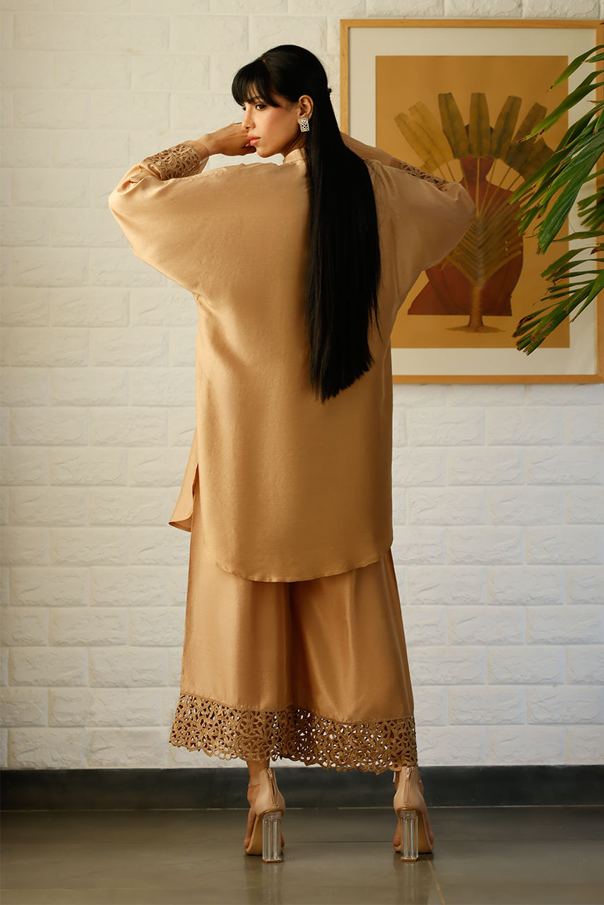 Deepak Perwani | Lilah Silk Edit 24 | KUT276 - Official Deepak Perwani stockist in UK - Sakeena London