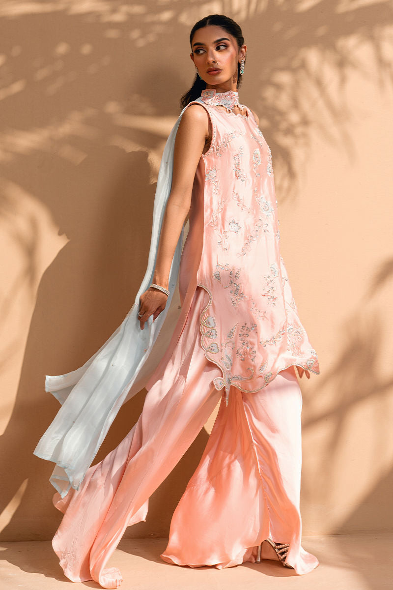 Fatima Khan | Flore Eid Luxe 26 | Blush Rose by Fatima Khan – Pakistani designer wear