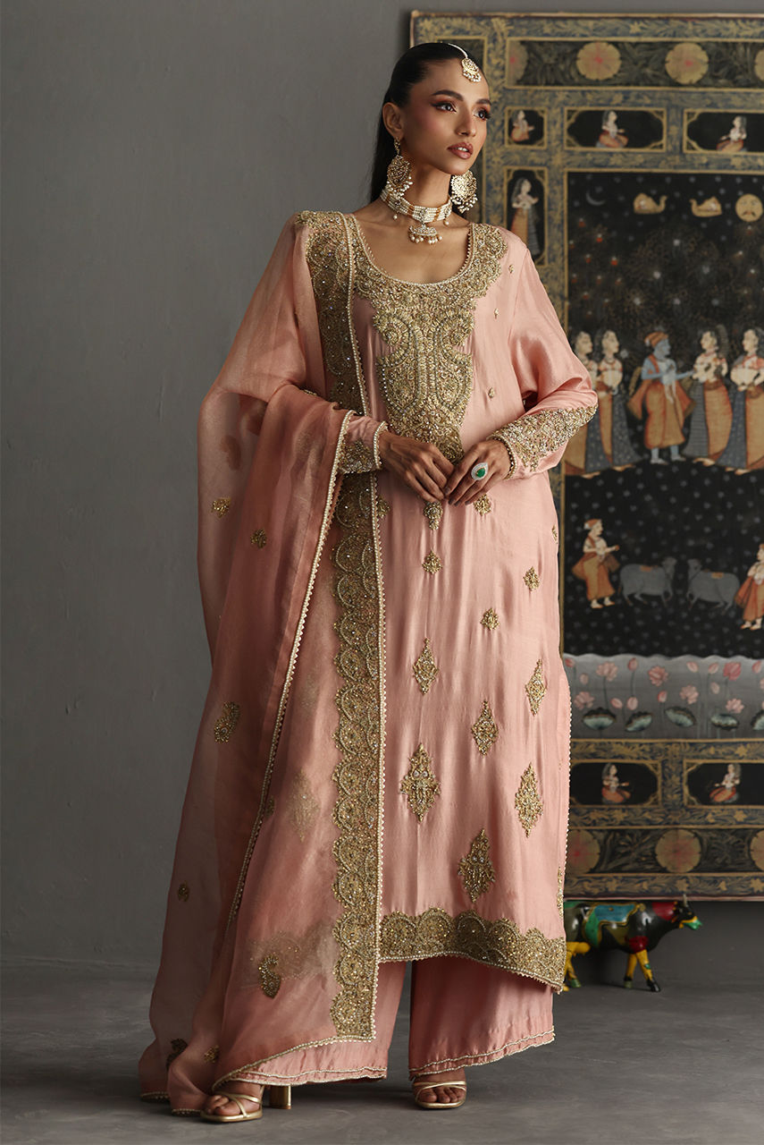 Deepak Perwani | Aila Festive 2024 | Ktd4106 - Official Deepak Perwani stockist in UK - Sakeena London