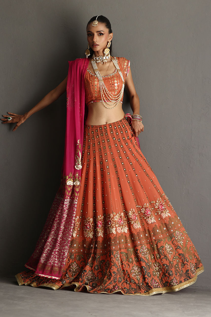 Deepak Perwani | Aila Festive 2024 | Ktd4069 - Official Deepak Perwani stockist in UK - Sakeena London