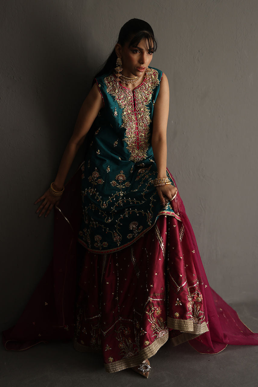 Deepak Perwani | Aila Festive 2024 | Ktd4070 - Official Deepak Perwani stockist in UK - Sakeena London
