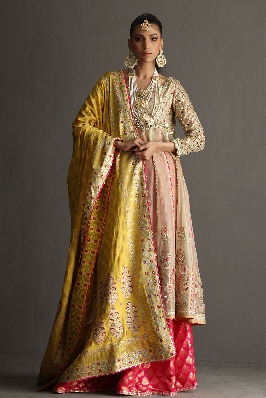 Deepak Perwani | Aila Festive 2024 | Ktd4084 - Official Deepak Perwani stockist in UK - Sakeena London