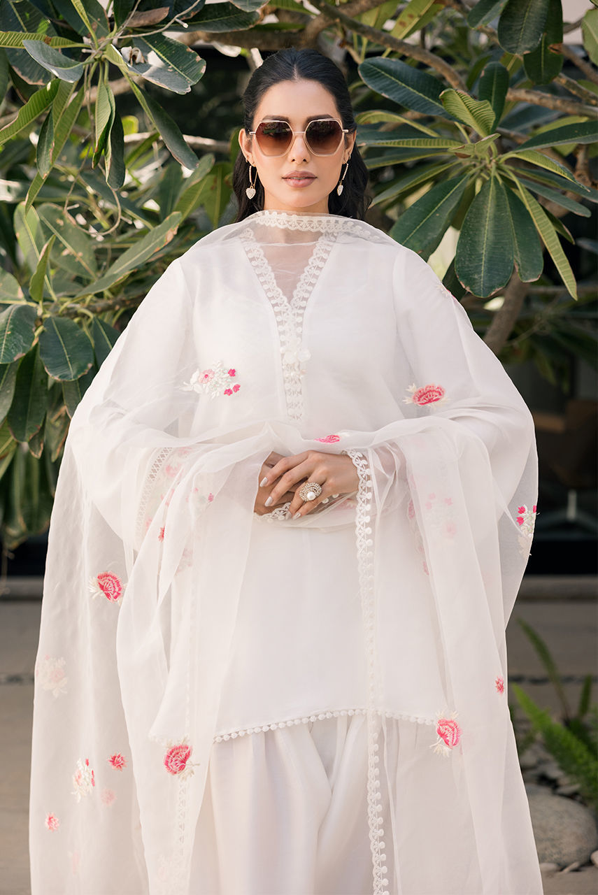Deepak Perwani | Eid Edit 25 | Kut317 - Official Deepak Perwani stockist in UK - Sakeena London