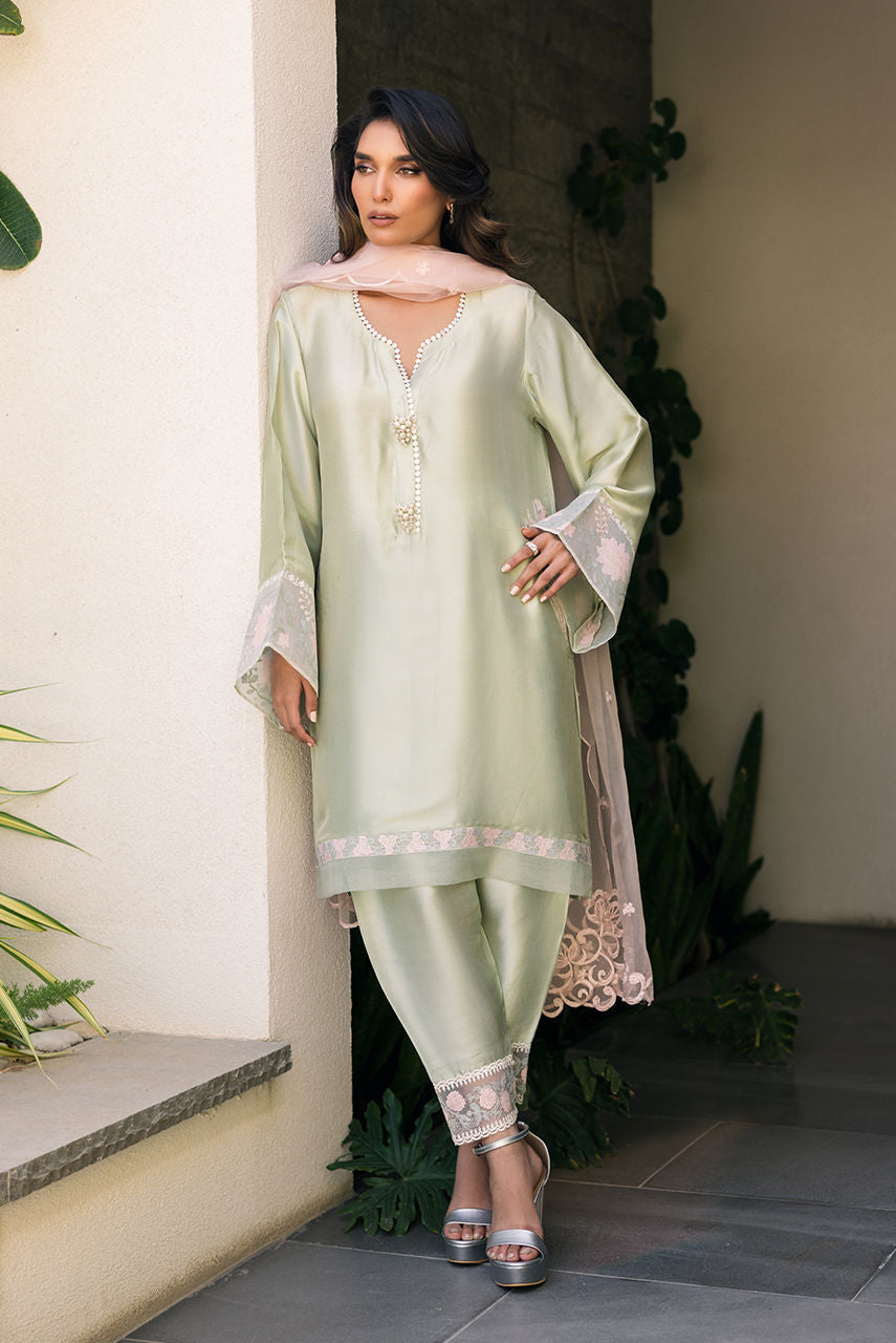 Deepak Perwani | Eid Edit 25 | Kut329 - Official Deepak Perwani stockist in UK - Sakeena London