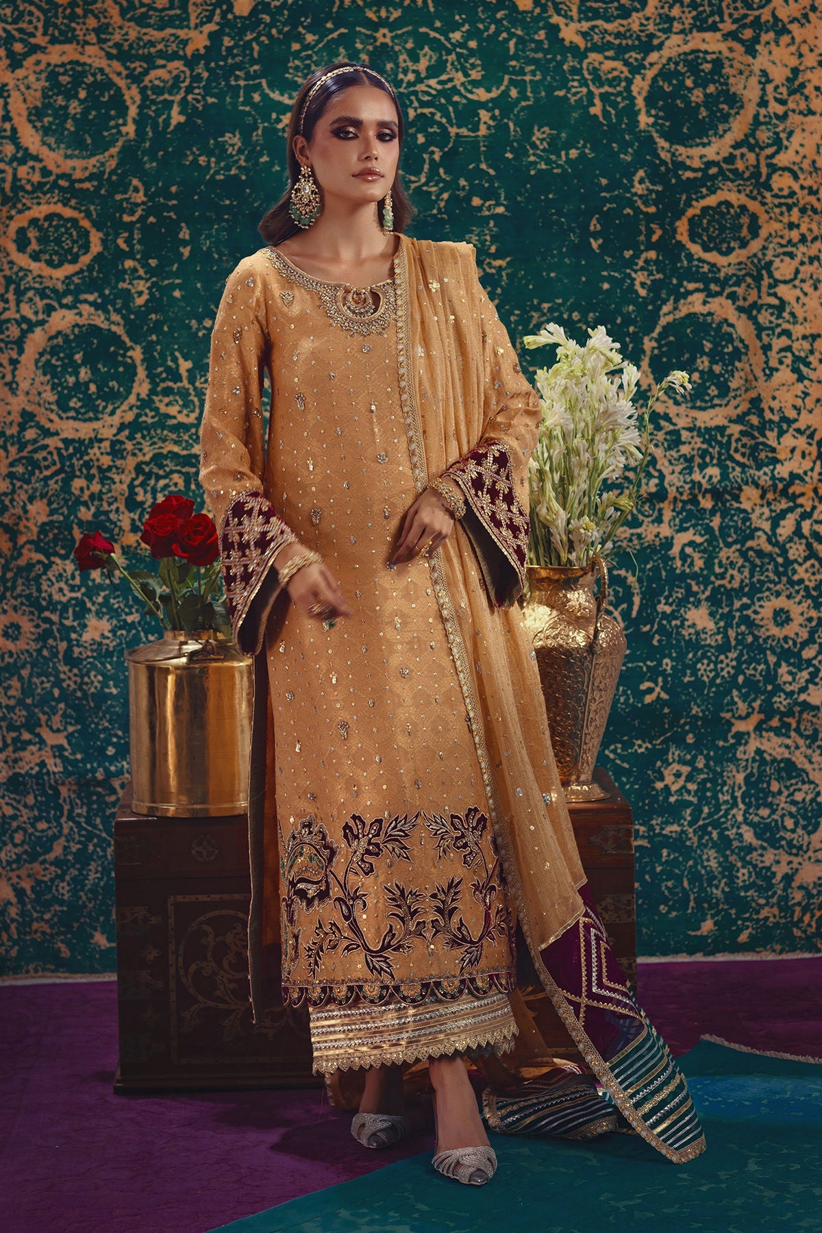 Annus Abrar | Mirha Winter Velour | Senara - Official Annus Abrar stockist in UK - Sakeena London