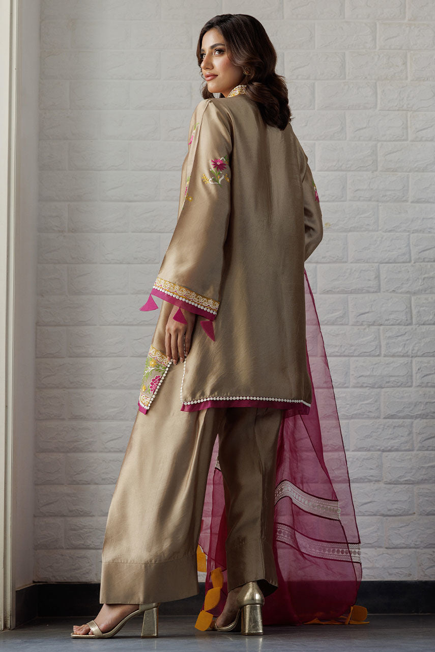 Deepak Perwani | Summer Festive 25 | Sophia - Official Deepak Perwani stockist in UK - Sakeena London